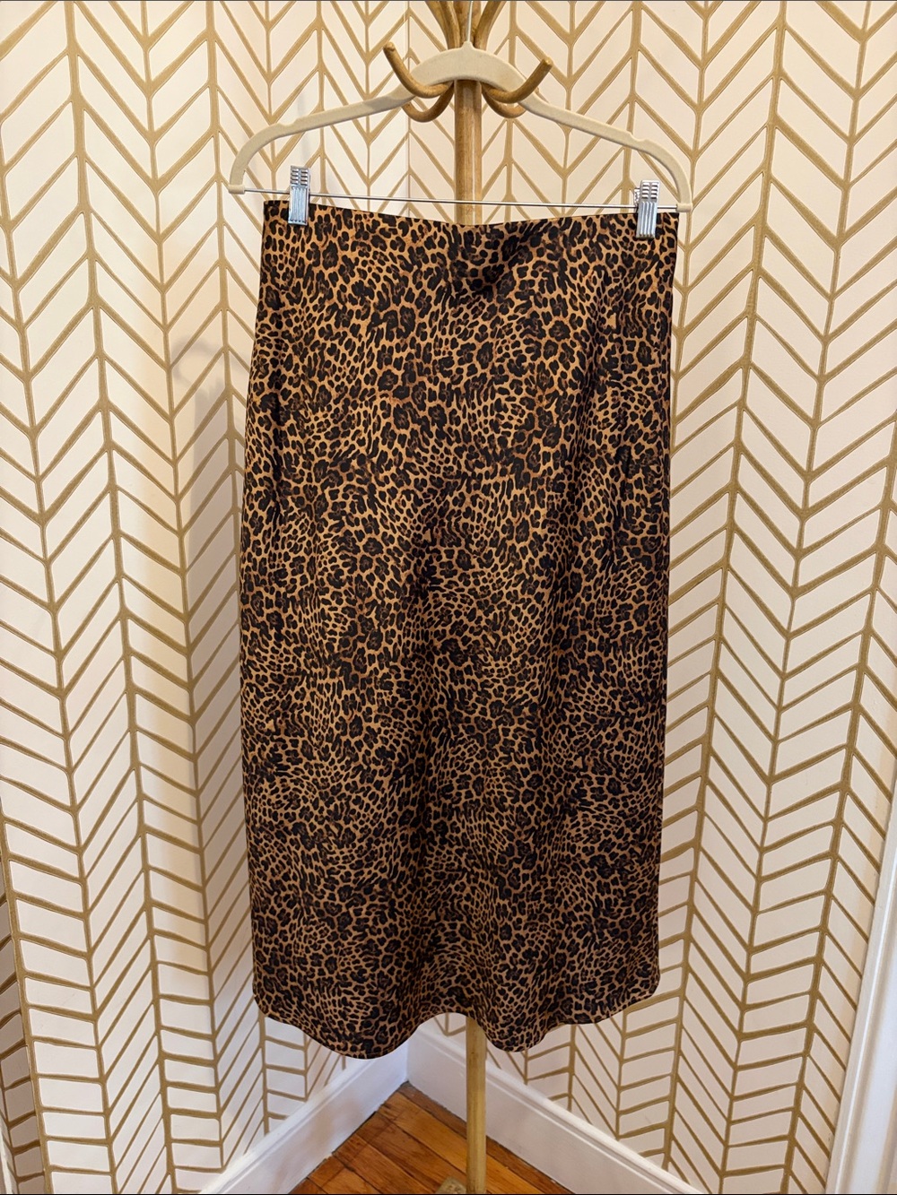 GAP Leopard Print Midi Skirt in Brown and Black